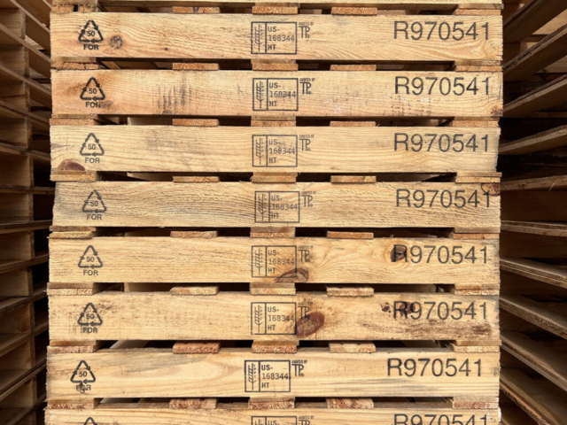 zoomed in pallet stack with markings