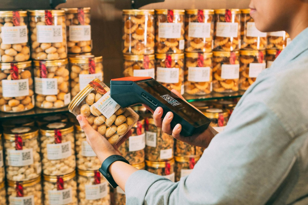 How 2D barcodes are scanned and verified in manufacturing