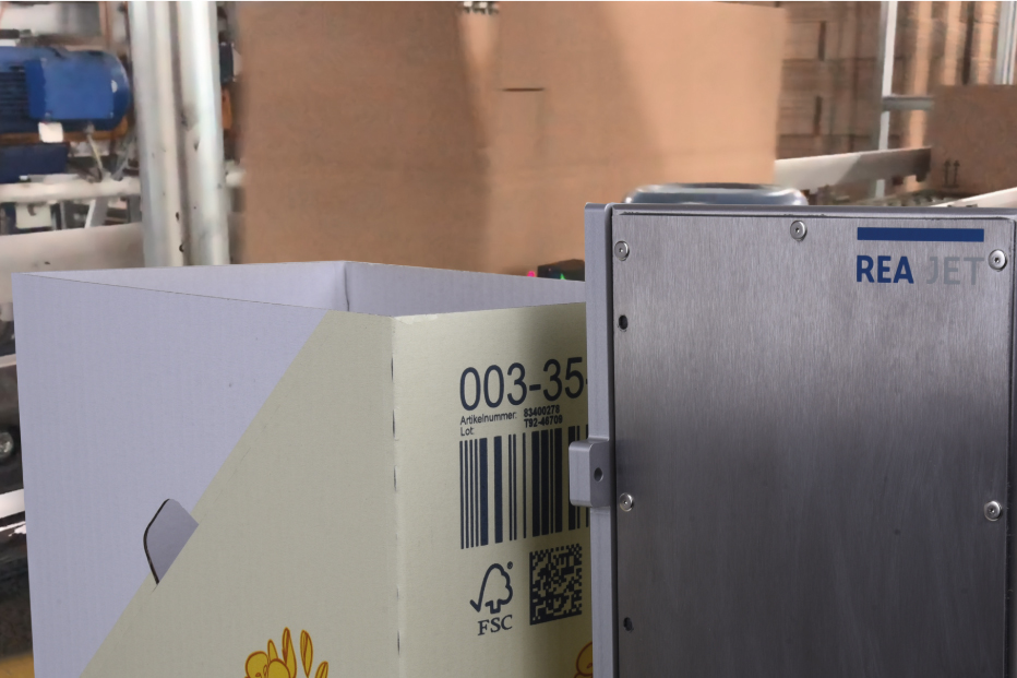Reducing Downtime in Coding and Marking Operations: A Complete Manufacturing Guide 2 Production line efficiency through advanced coding and marking technology
Not all coding systems require the same level of maintenance.