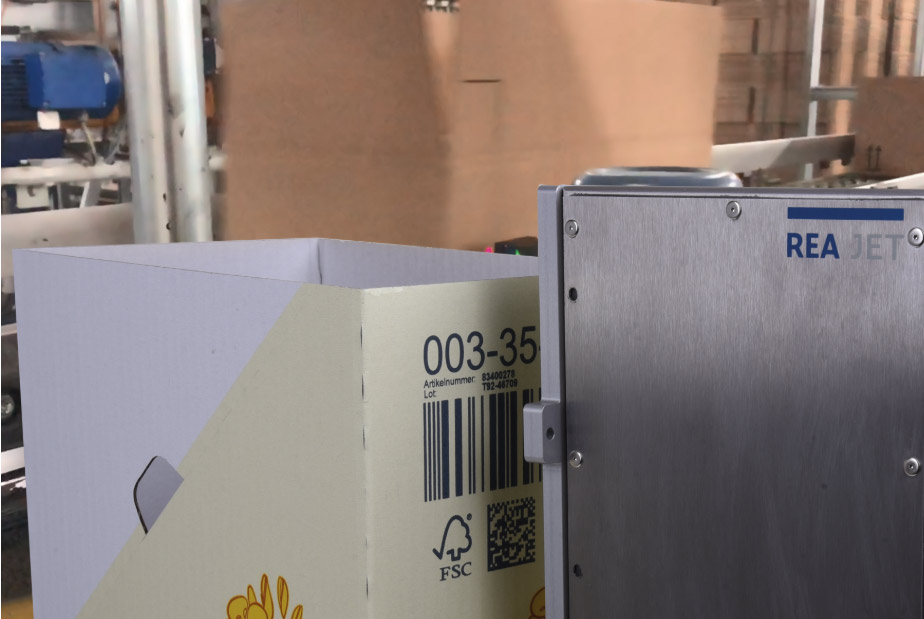 How to Choose the Right Ink for CPG Substrates: A Complete Guide 2 Industrial ink for packaging cartons and corrugated substrates
